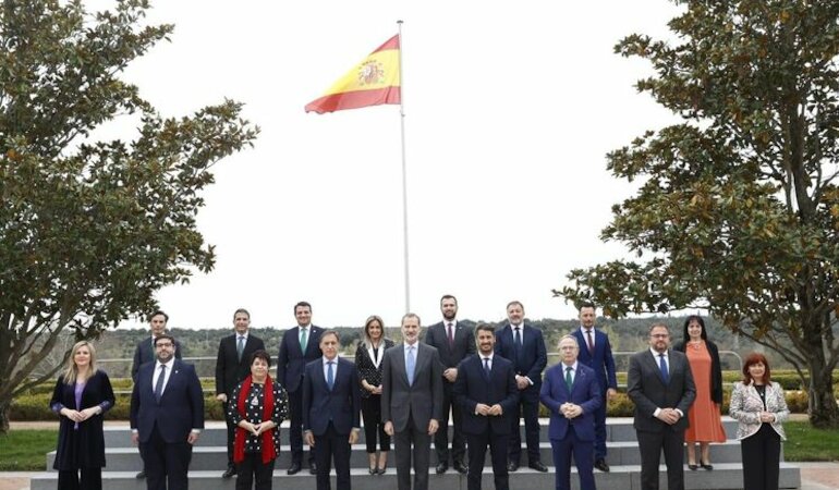 Felipe VI recibe en audiencia a los miembros de la Asamblea del Grupo Ciudadees Patrimonio de la Humanidad de Espaa