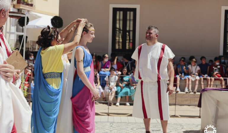 Alumnos y alumnas de Secundaria se suman a Emerita Lvdica con la ceremonia de la Lavreatio