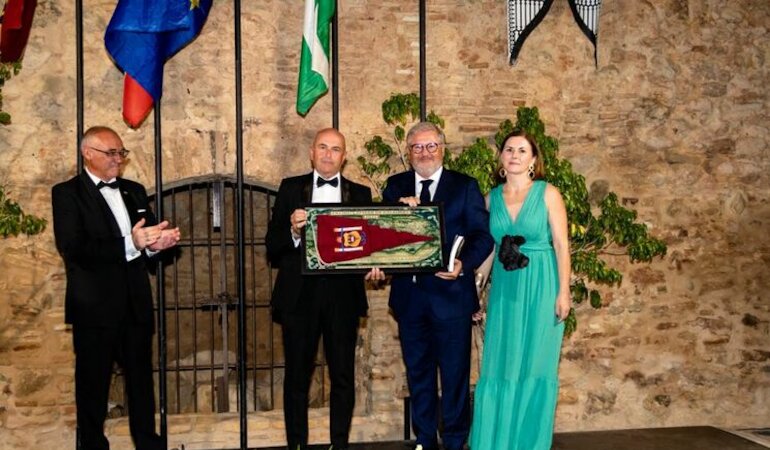 La Fundacin Yuste galardonada con el premio Capitn de Galeones