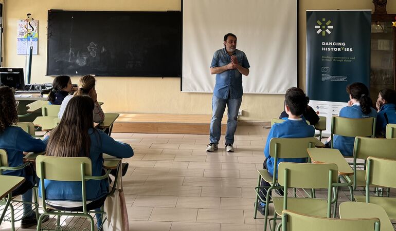 El Consorcio Patronato de Festival de Mrida organizar taller para menores 18 aos dentro del proyecto Dancing Historyies